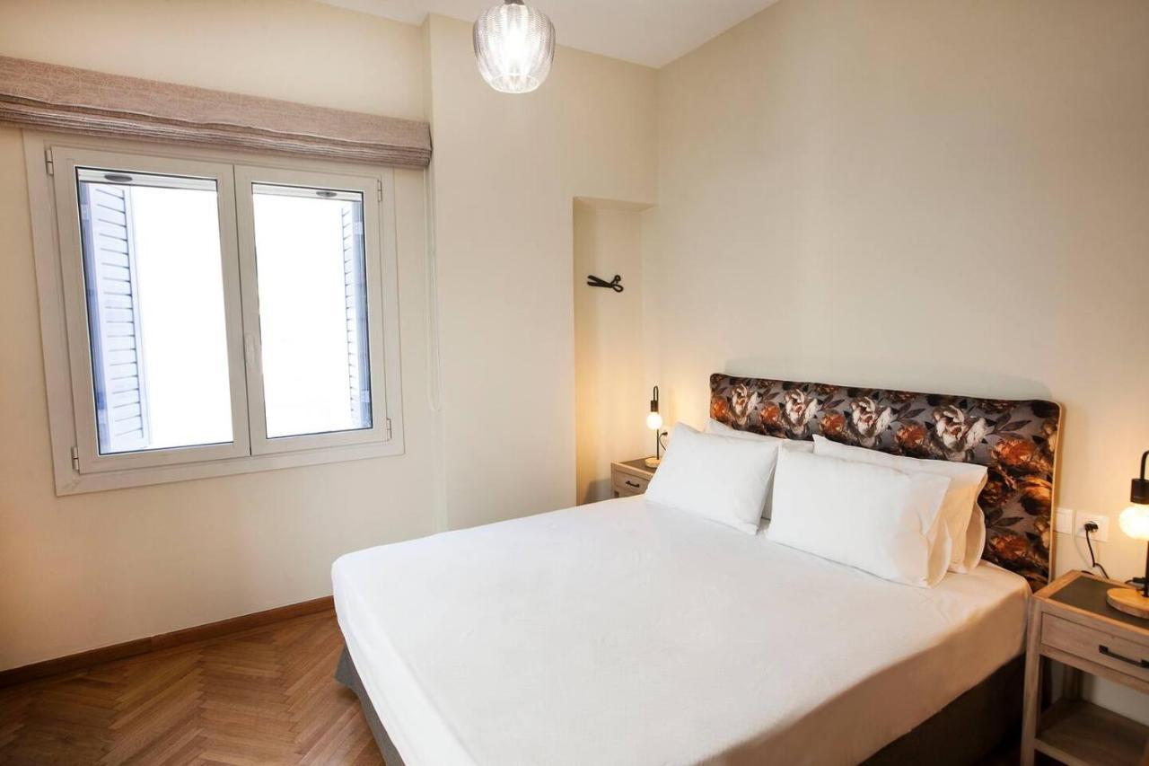 Pagrati Hilton Location Bentzi Family Suite 5 Афины Экстерьер фото