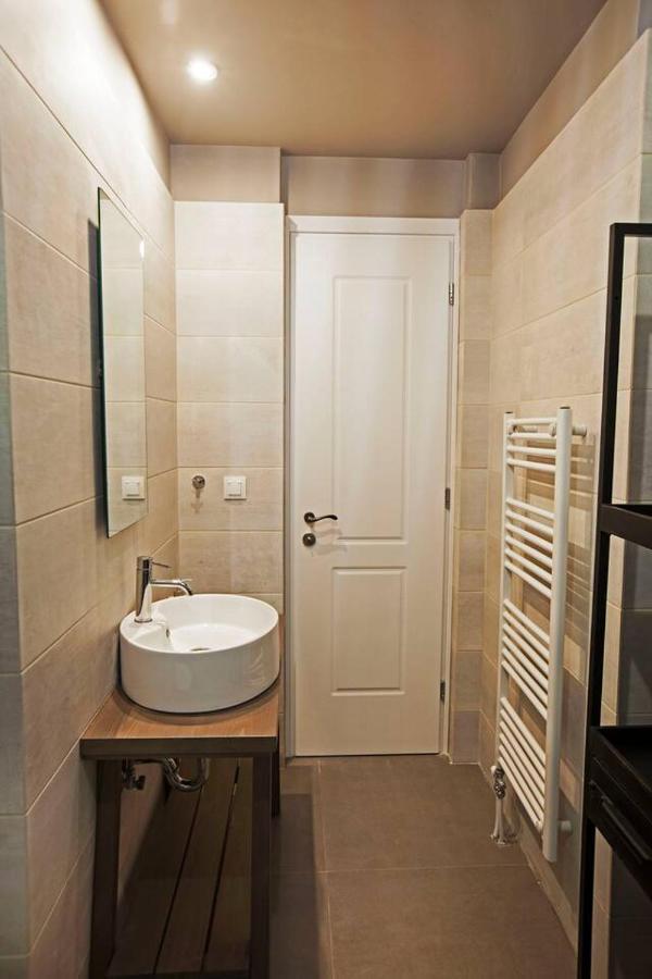 Pagrati Hilton Location Bentzi Family Suite 5 Афины Экстерьер фото