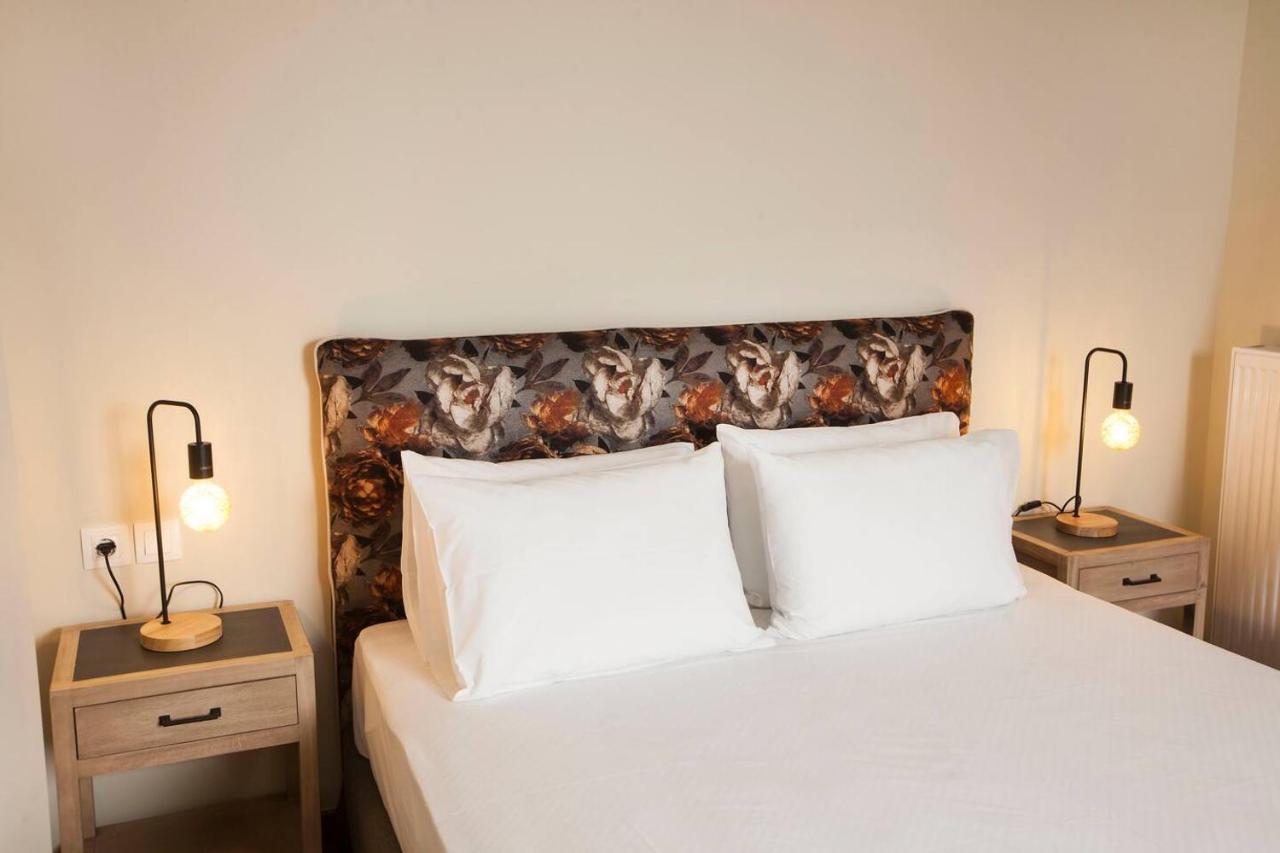 Pagrati Hilton Location Bentzi Family Suite 5 Афины Экстерьер фото